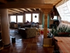 couchsurfin-earthship-24